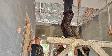 Satgas TMMD ke-127 Kodim 0301/Pekanbaru Tuntaskan 87 Persen Pembangunan RTLH Milik Ibu Sarianis