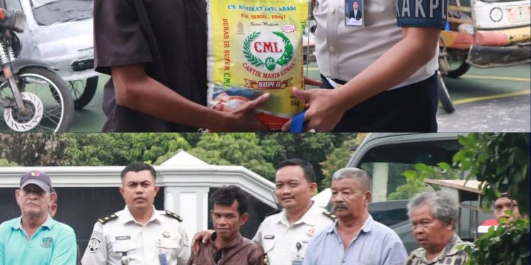 Berkah Ramadan, Lapas Pasir Pangarayan Salurkan Bansos kepada Pejuang Rupiah