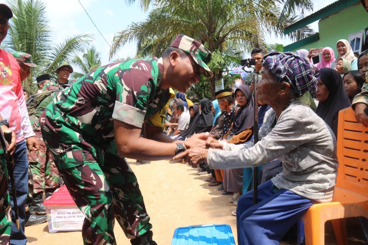 Satgas TMMD Kodim 0301/Pekanbaru Terima Kunjungan Tim Wasev di Tuah Negeri