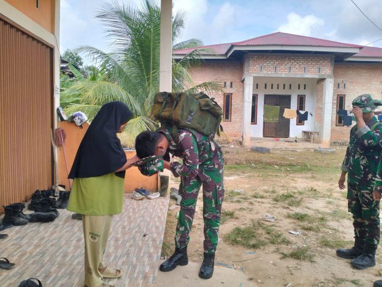Perpisahan Haru Satgas TMMD dan Keluarga Asuh, 30 Hari Kebersamaan Jadi Kenangan Indah