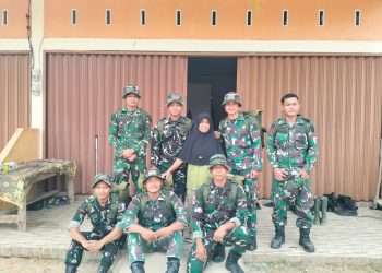 Satgas TMMD Pamit dari Rumah Ibu Nova, Kebersamaan Sebulan Jadi Kenangan