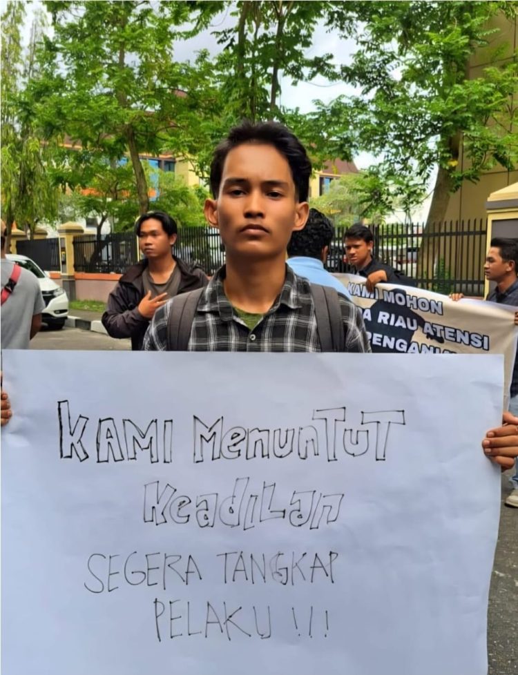 Korban Pengeroyokan di Kampus UNRI Gobah, Rivo Claudio Datangi Polresta Pekanbaru