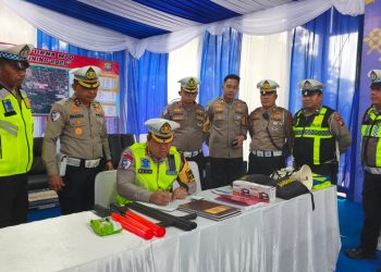 Pastikan Kesiapan Pengamanan Mudik Operasi Ketupat Lancang Kuning 2026, Dirlantas Cek Pos Pam dan Pos Yan di Pekanbaru