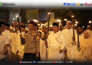 Cahaya Obor dan Gema Takbir: Menjemput Kemenangan di “Negeri Seribu Suluk