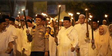 Cahaya Obor dan Gema Takbir: Menjemput Kemenangan di “Negeri Seribu Suluk
