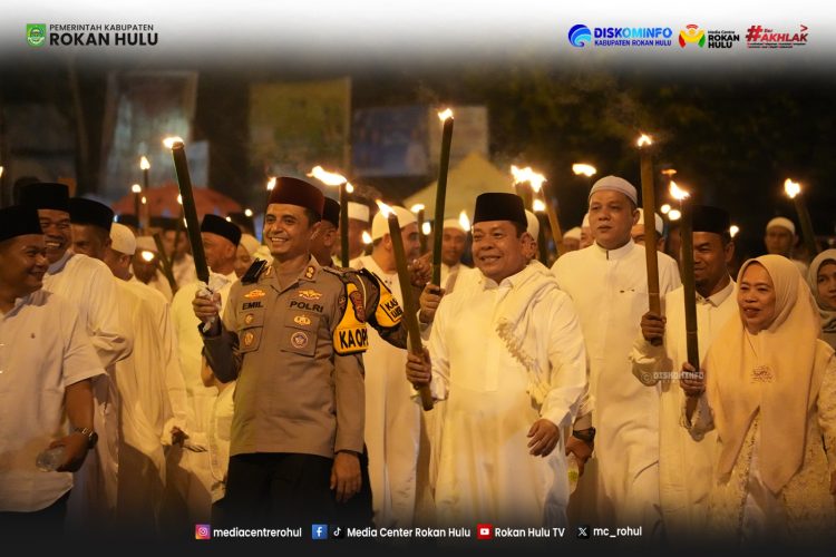 Cahaya Obor dan Gema Takbir: Menjemput Kemenangan di “Negeri Seribu Suluk