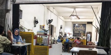 Jendela Kedai Kopi, Tempat Nongkrong Sederhana Bikin Betah Ber lama- lama 