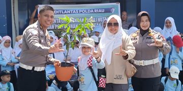 Edukasi Sejak Dini, Ditlantas Riau Kenalkan Tertib Lalu Lintas dan Green Policing