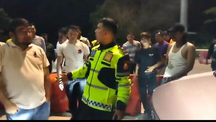 BREAKING NEWS: Aksi Heroik PJR Ditlantas Polda Riau, Kejar 104 Km Pelaku Penculikan Anak Berhasil Diringkus di Tol Permai