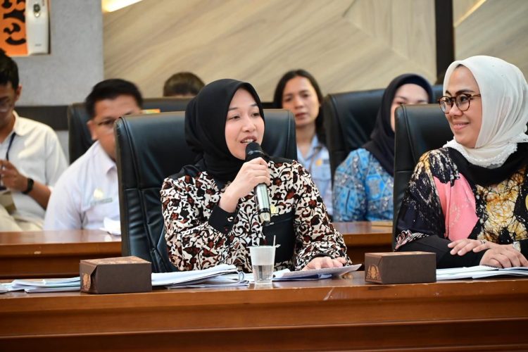Komisi IX DPR RI Kunjungi Riau,Dalam Rangka Menjalankan Fungsi Pengawasan Terhadap Program Pemerintah di Bidang Kesehatan