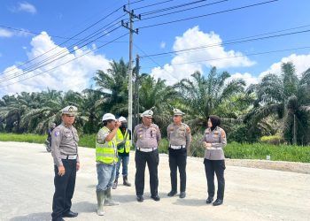 Pengecekan Jalur Lintas Timur KM 83, Ditlantas Polda Riau Pastikan Keamanan Pengguna Jalan
