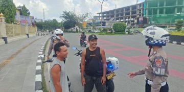 Patroli Beat Ditlantas Polda Riau, Hadir di Jam Rawan Demi Kelancaran Lalu Lintas Pekanbaru