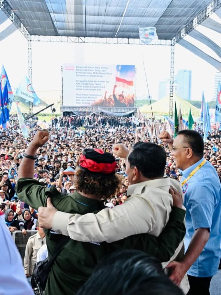 Hadiri Peringatan Hari Buruh, Presiden Prabowo Subianto Tegaskan Keberpihakan Negara pada Pekerja