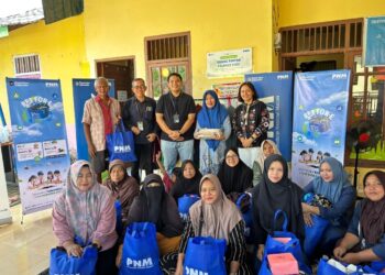 Peduli Lingkungan dan Ekonomi, PNM Cabang Pekanbaru Berdayakan Nasabah Laundry Lewat RE3 FOR-E