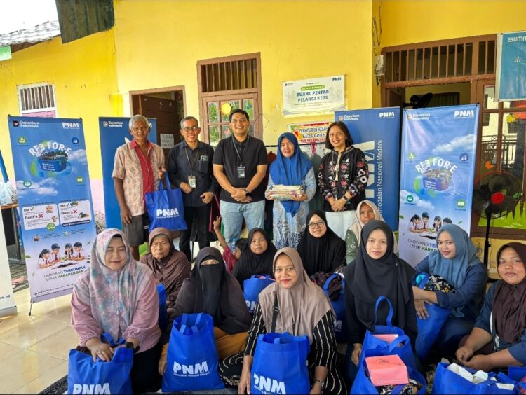 Peduli Lingkungan dan Ekonomi, PNM Cabang Pekanbaru Berdayakan Nasabah Laundry Lewat RE3 FOR-E