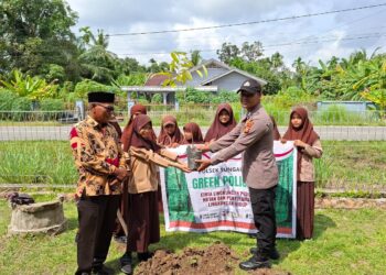 Green Policing Menyentuh Dunia Pendidikan, Polsek Sungai Apit Edukasi Pelajar Jaga Kelestarian Alam