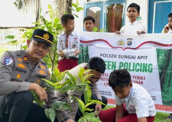 ‎Polsek Sungai Apit Gencarkan Green Policing, Tanamkan Kepedulian Lingkungan Sejak Dini  ‎