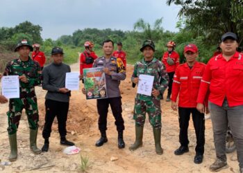 Cegah Karhutla, Polsek Sungai Apit Bersama Stakeholder Bergerak Patroli Terpadu di Tiga Kampung