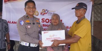 Distribusikan 3.720 Paket Bansos, 29 Program Air Bersih dan 11 Bedah Rumah, Polda Riau Hadir Memberikan Manfaat Nyata untuk Masyarakat