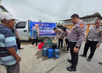 Polantas Menyapa : 4.673 Paket Bansos dan Berbagai Aksi Sosial Warnai Hari Bhayangkara ke-80 di Wilkum Riau