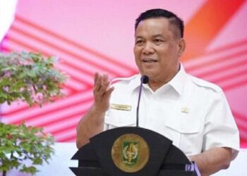 Plt Gubri: MBG Tidak Berpengaruh pada Penurunan Retribusi Daerah Disdik Salah Input Data, Plt Gubri Sampaikan Permintaan Maaf