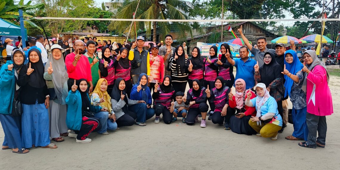 Tumbangkan Rival di Final, Tim Putri Bambu Kuning Sabet Juara Turnamen Olahraga Antar-Kelurahan Tenayan Raya