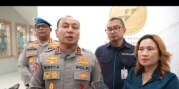 Kapolda Riau Jenguk Mahasiswa Korban Aksi, Tegaskan Pengusutan Berjalan Transparan