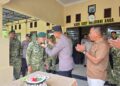 Penuh Keakraban, Koramil 02 Sungai Apit Rayakan HUT Bhayangkara ke-80 Bersama Polsek Sungai Apit