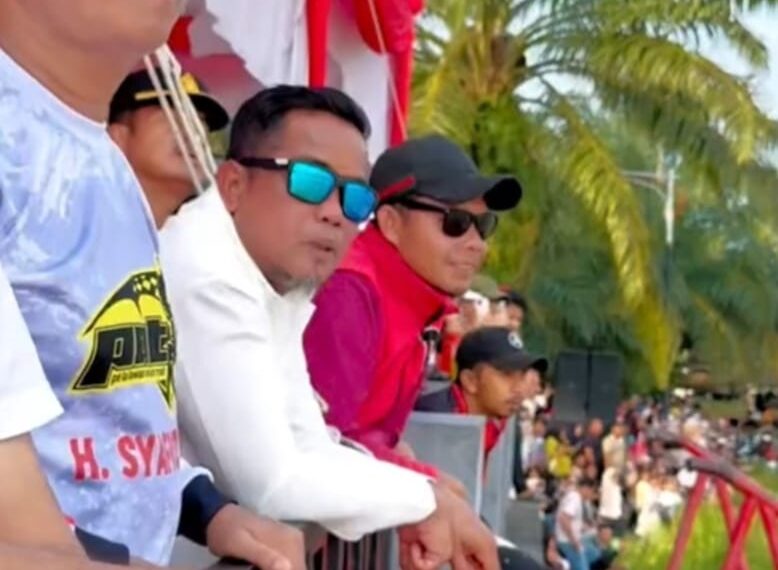 Festival unik ketinting boat racing resmi di buka Bupati Pelalawan di desa Kuala terusan