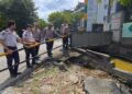 Ditlantas Polda Riau Bergerak Cepat Tindak Lanjuti Titik Banjir di Depan RS Awal Bros, Berkolaborasi dengan PUPR
