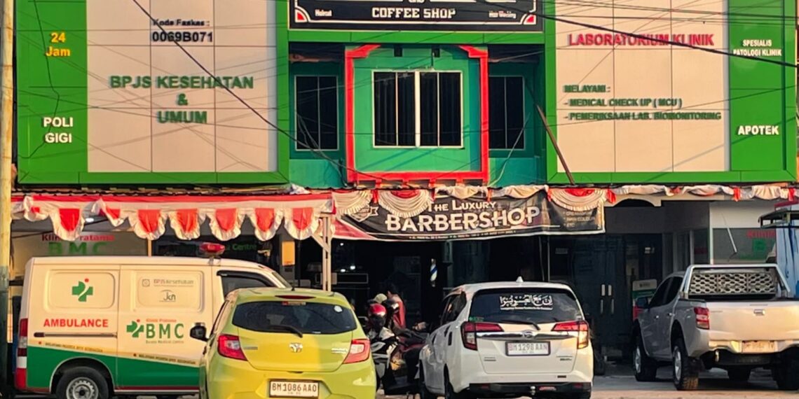 Kantongi Izin Pratama Tapi Pasang Plang Utama, Klinik BMC Pekanbaru Resmi Dipolisikan