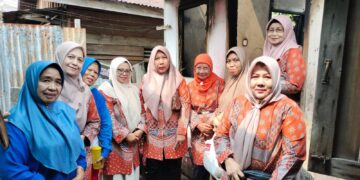 Solidaritas Warga RW 02 untuk Korban Kebakaran: Kepedulian yang Hadir di Tengah Musibah