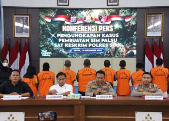 Sindikat Pembuat dan Pengedar SIM Palsu di Riau Dibongkar Polres Siak, 8 Tersangka Diamankan