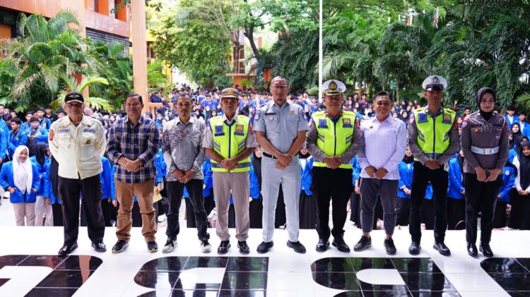 Saweu Kampus UBBG, Polantas Karib Ingatkan 800 Mahasiswa: Satu Kesalahan Bisa Mengubur Masa Depan