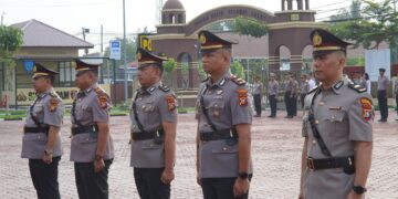Kapolres Bengkalis Pimpin Sertijab Tiga Kapolsek, Tekankan Profesionalisme dan Pelayanan kepada Masyarakat