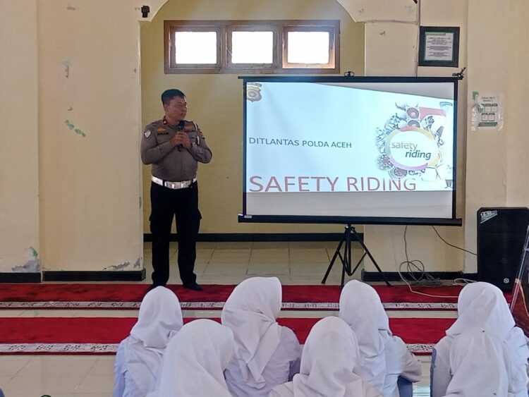 Milad USK ke-65 dan HUT Lantas ke-71, Polantas Aceh Dorong Pelajar Jadi Pelopor Keselamatan Berlalu Lintas