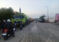Truk CPO Lumpuh Total! Gerbang PT Agro Murni Dikunci, Puluhan Buruh TKBM Dumai Menjerit Hak Kerja Dirampas