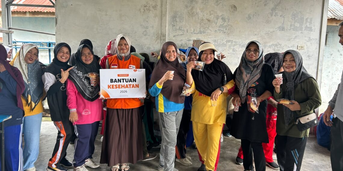 Rumah Zakat Gelar Senam Lansia dan Pemeriksaan Kesehatan di Marpoyan Damai